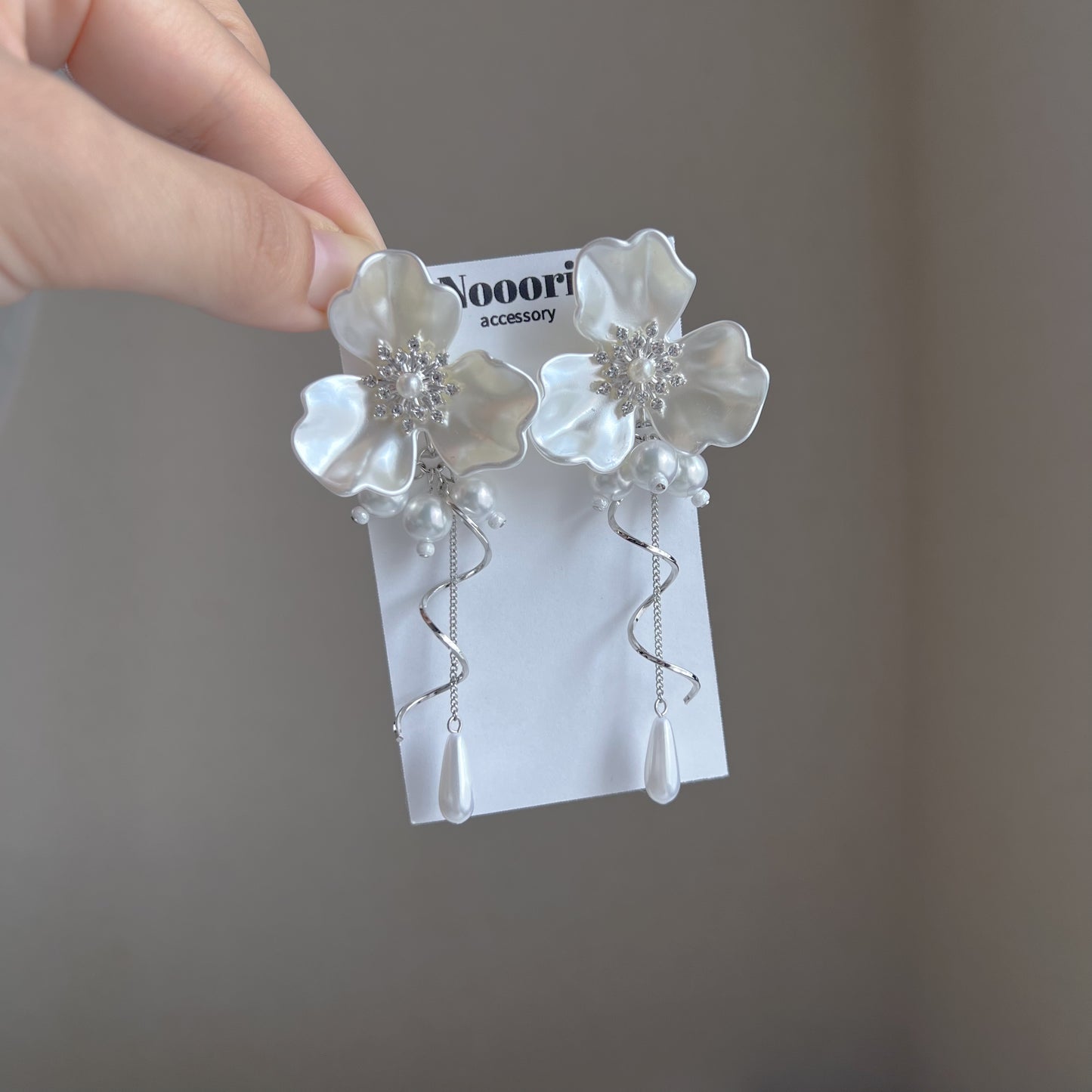 Bigflower silverver.