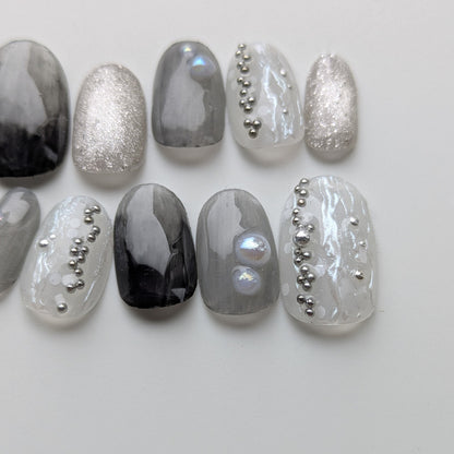 Monotone Glow（モノトーングロウ）